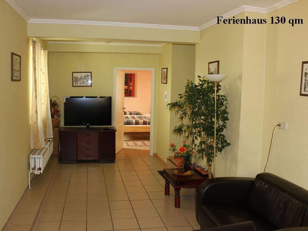 Ferienhaus Berlin Apartment ภายนอก รูปภาพ